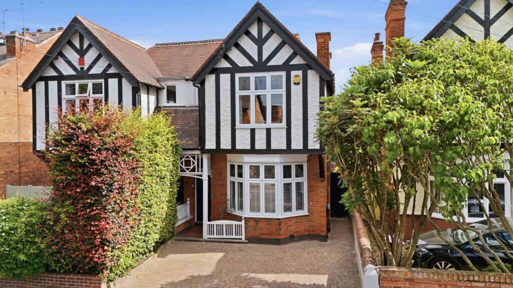 House in Nottingham, West Bridgford