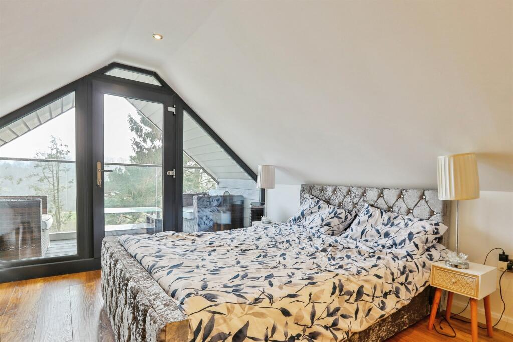 Additional image 11 of Evering Avenue, Poole