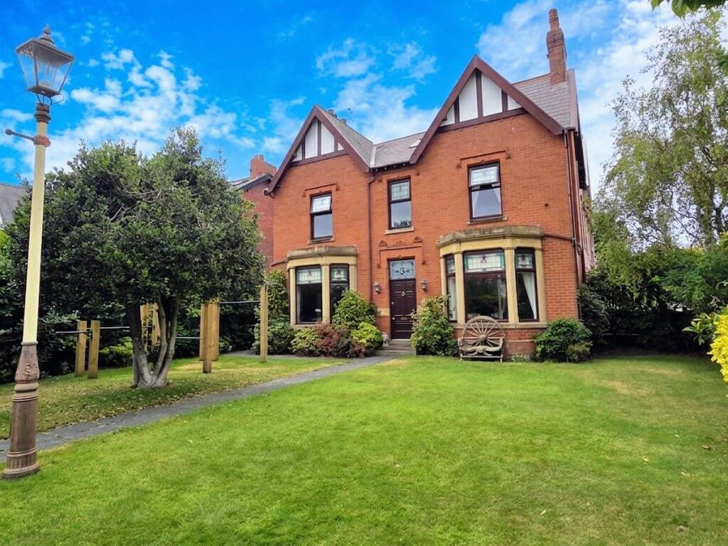 Main image of property: Ansdell Road South, Ansdell, Lytham St Annes