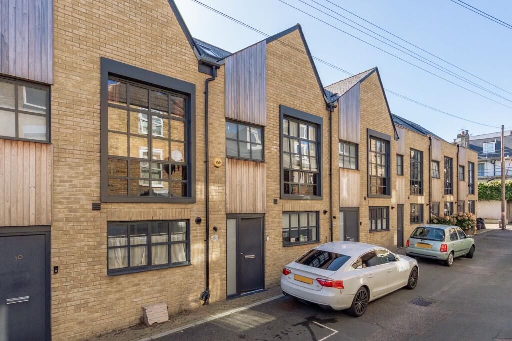 3-bed terraced on Rodney Street , Ramsgate, Kent, CT11 9JT, £375,000