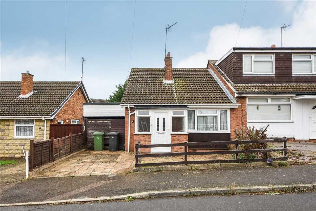 Main image of property: Clare Road, Wellingborough, NN8 3DH