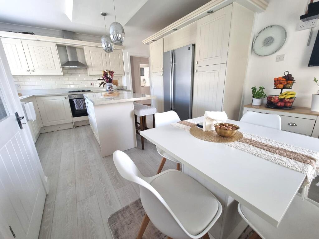 House in Barry, Colcot - View 4