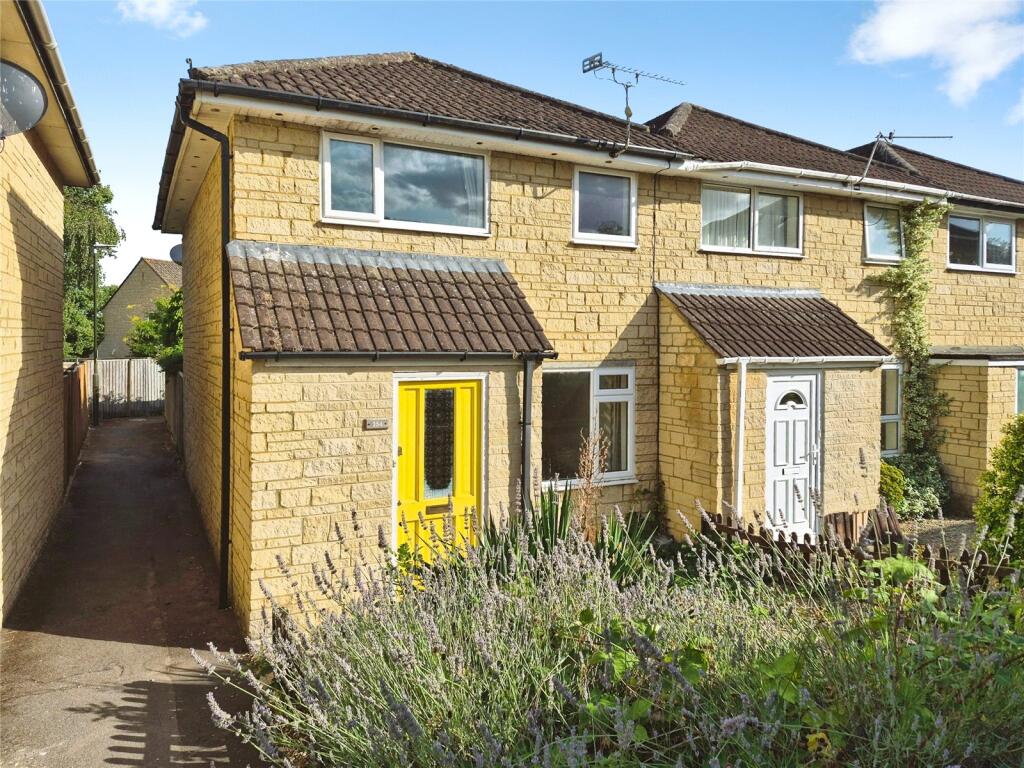 Main image of property: Stratton Heights, Cirencester, Gloucestershire, GL7