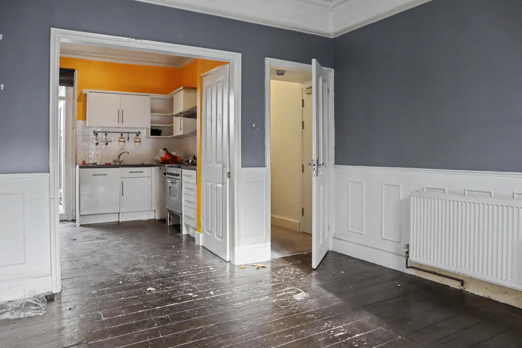 Apartment in London - View 5