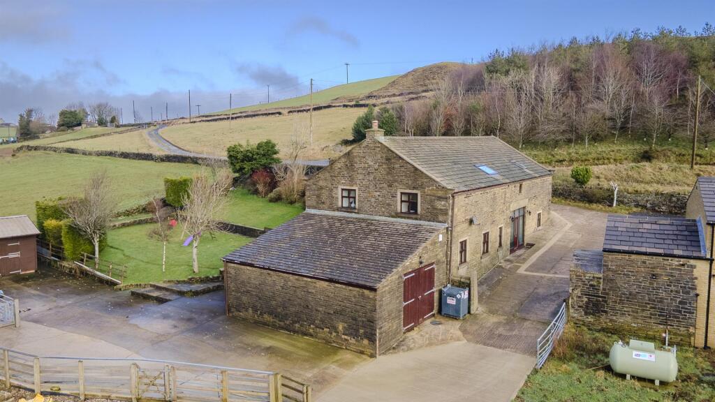 Additional image 2 of Shugden Barn, Roper Lane, Queensbury, BD13 2NT