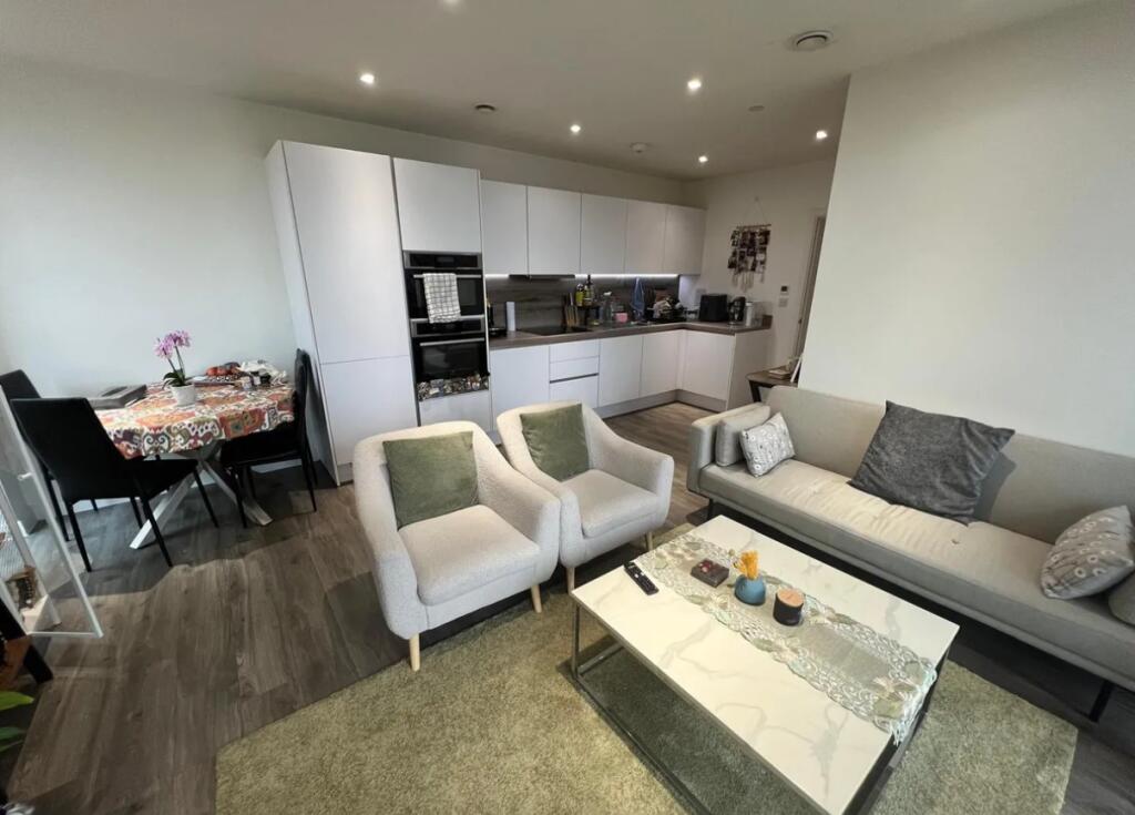 Apartment in London - View 2