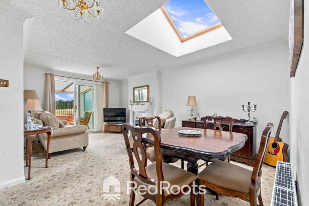 House in Doncaster, Newton, Sprotbrough and Cusworth - View 4