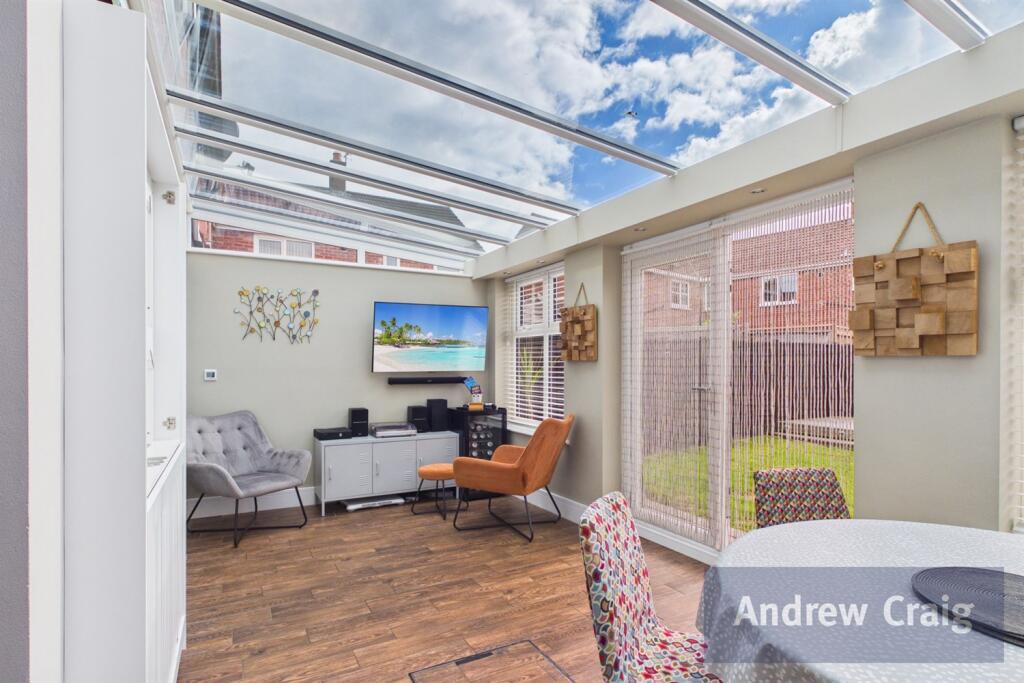 House in South Tyneside, Whiteleas - View 4