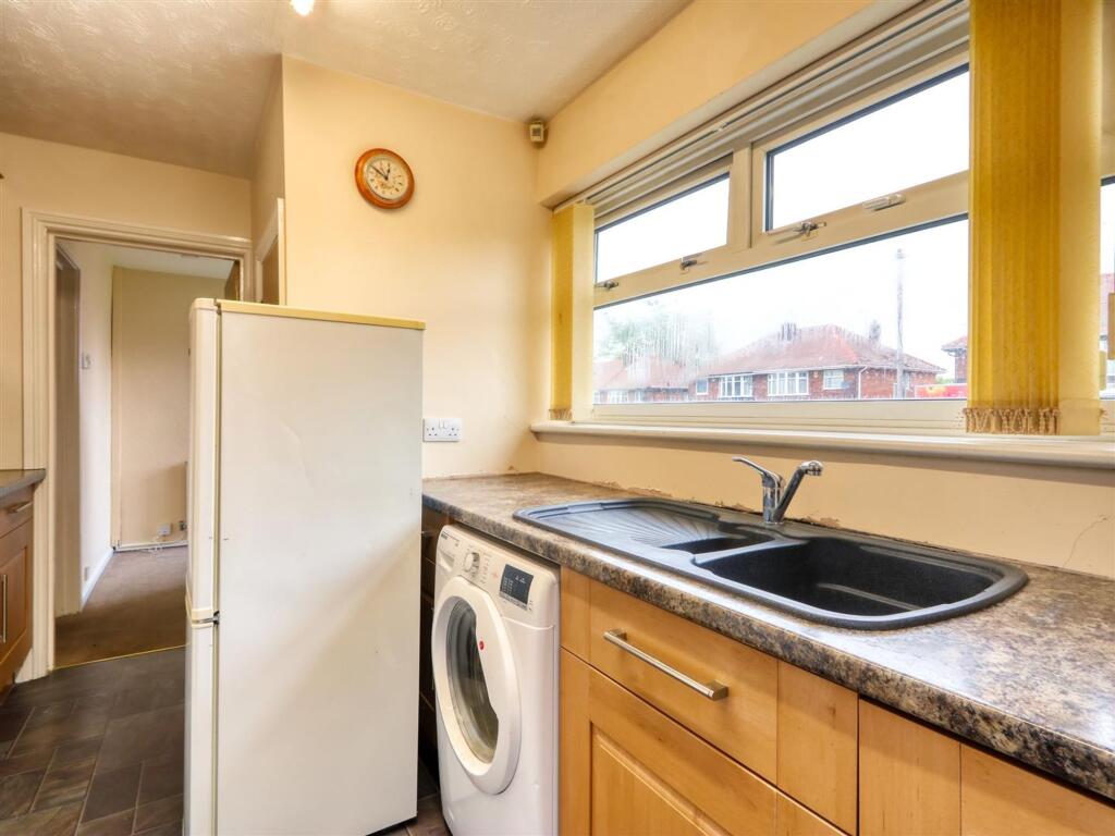 Blacksmith Lane, Calow, S44 photo 4