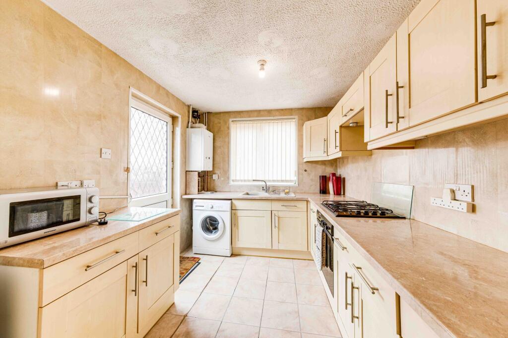 House in Doncaster - View 5