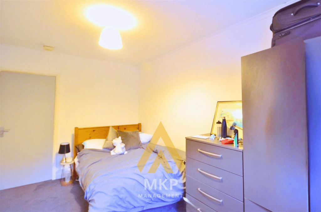 1 bedroom detached house for rent