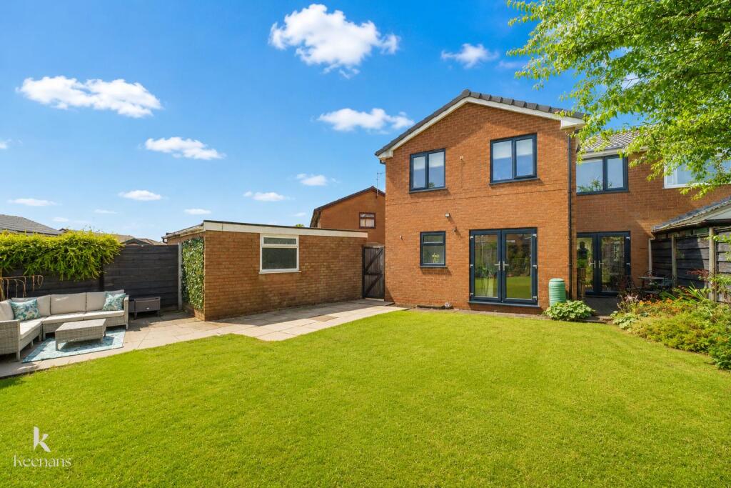 House in Bolton - View 4