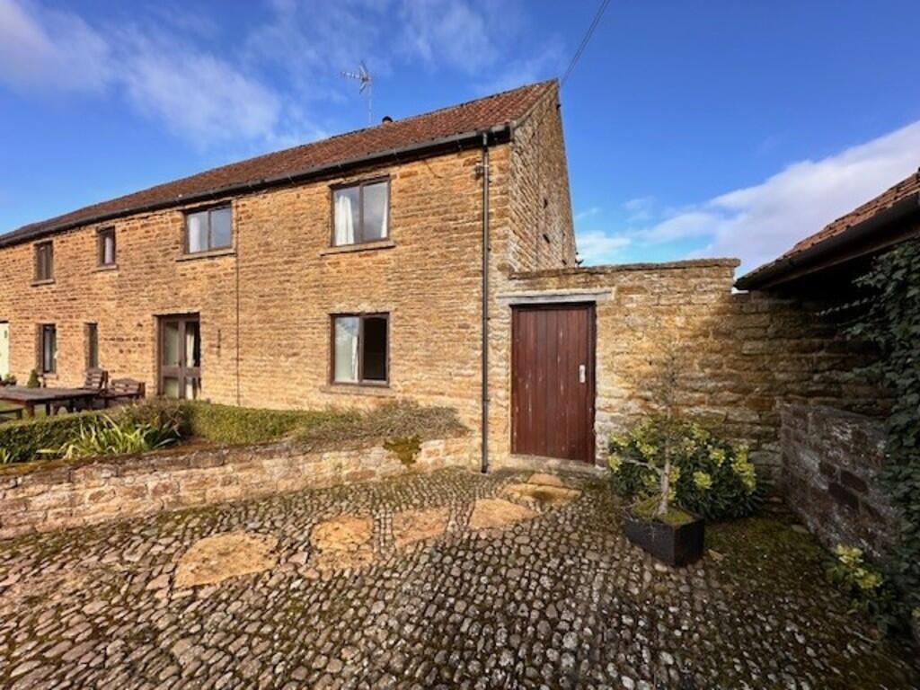 Main image of property: The Snug Woodend Farm 