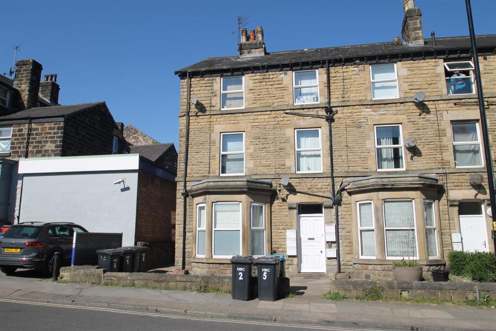 Main image of property: Mayfield Grove, Harrogate