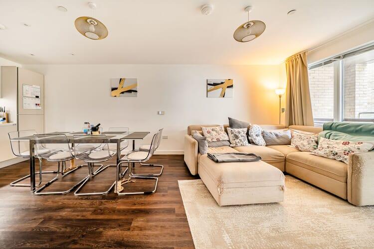 Apartment in London - View 5