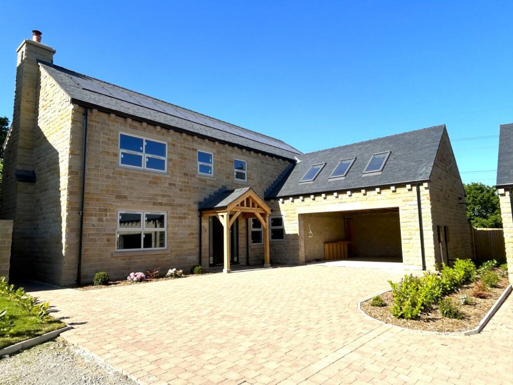 Main image of property: Leeds Road, Howden Clough, West Yorkshire, WF17
