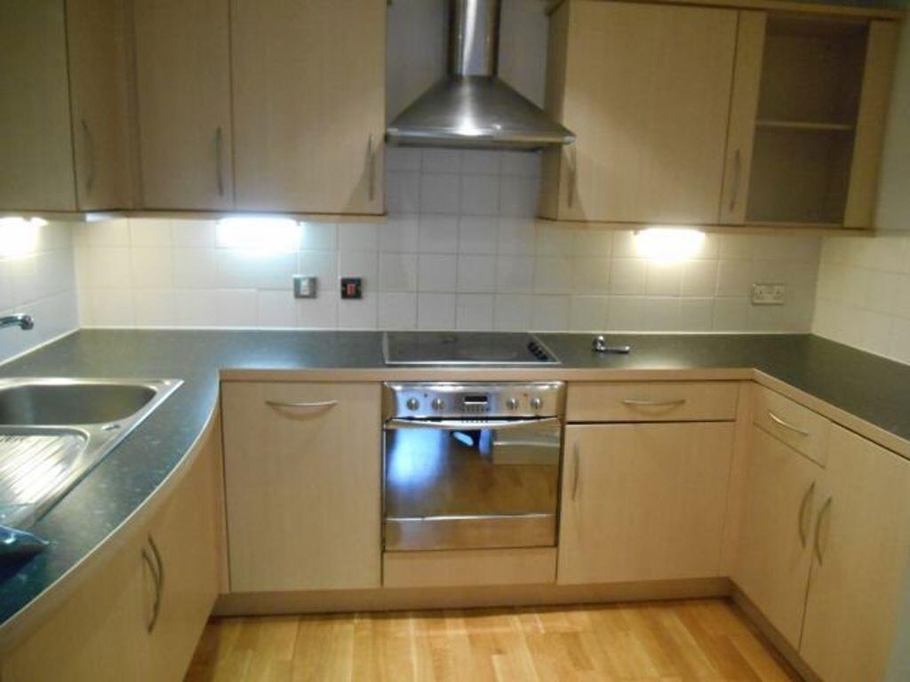 Main image of property: 37 Ropewalk Court, NG1, Nottingham - P1915