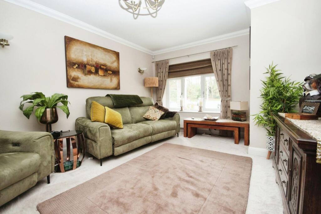 House in Bournemouth, Queens Park - View 4