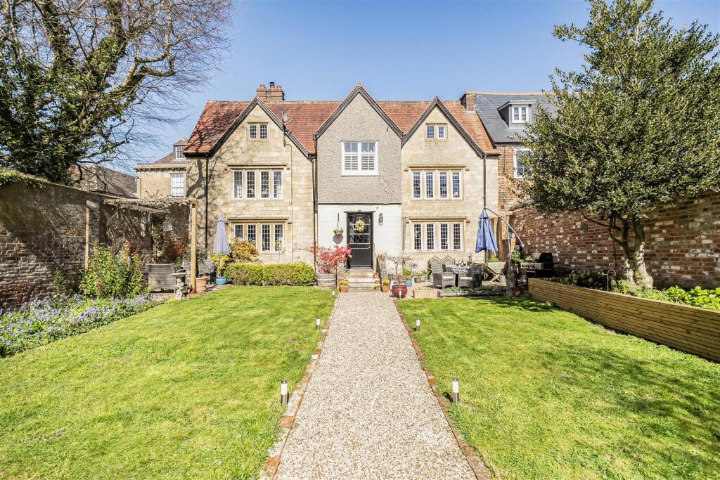 Main image of property: The Market Place, Devizes, SN10