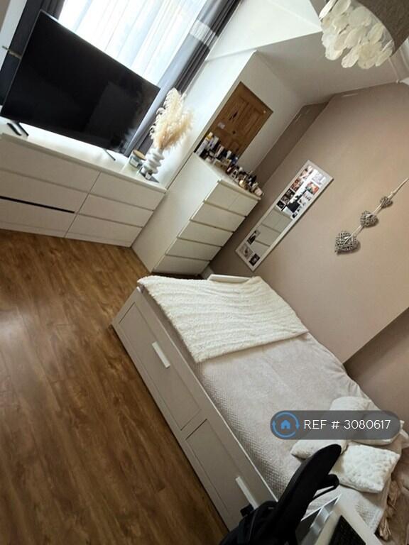 Apartment in Aberdeen - View 4