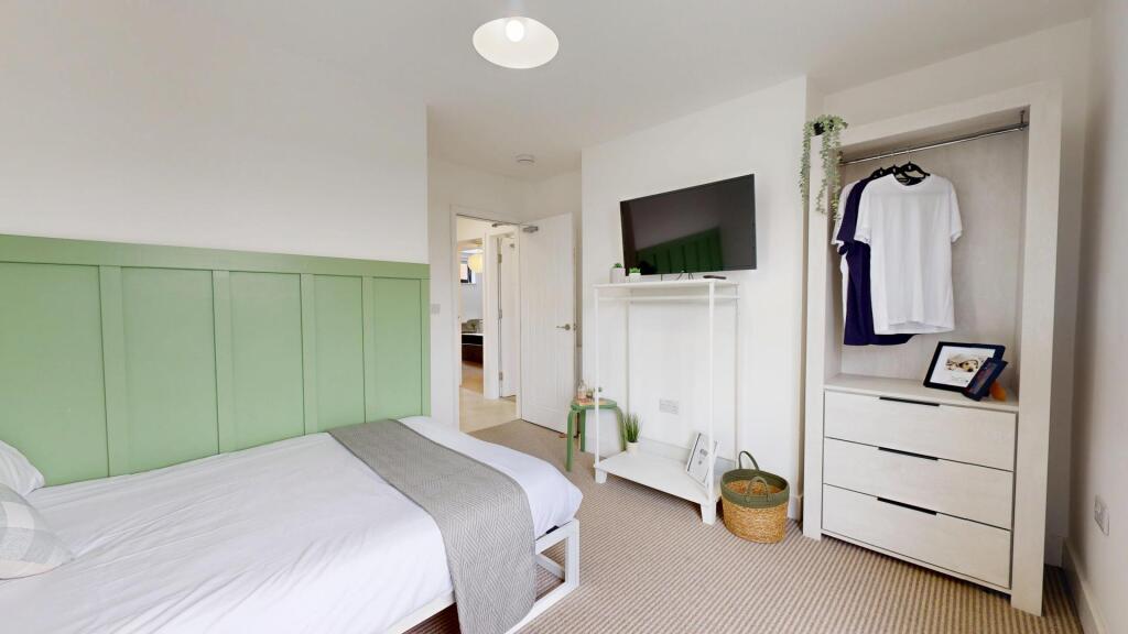 House in Charnwood, Shelthorpe - View 5