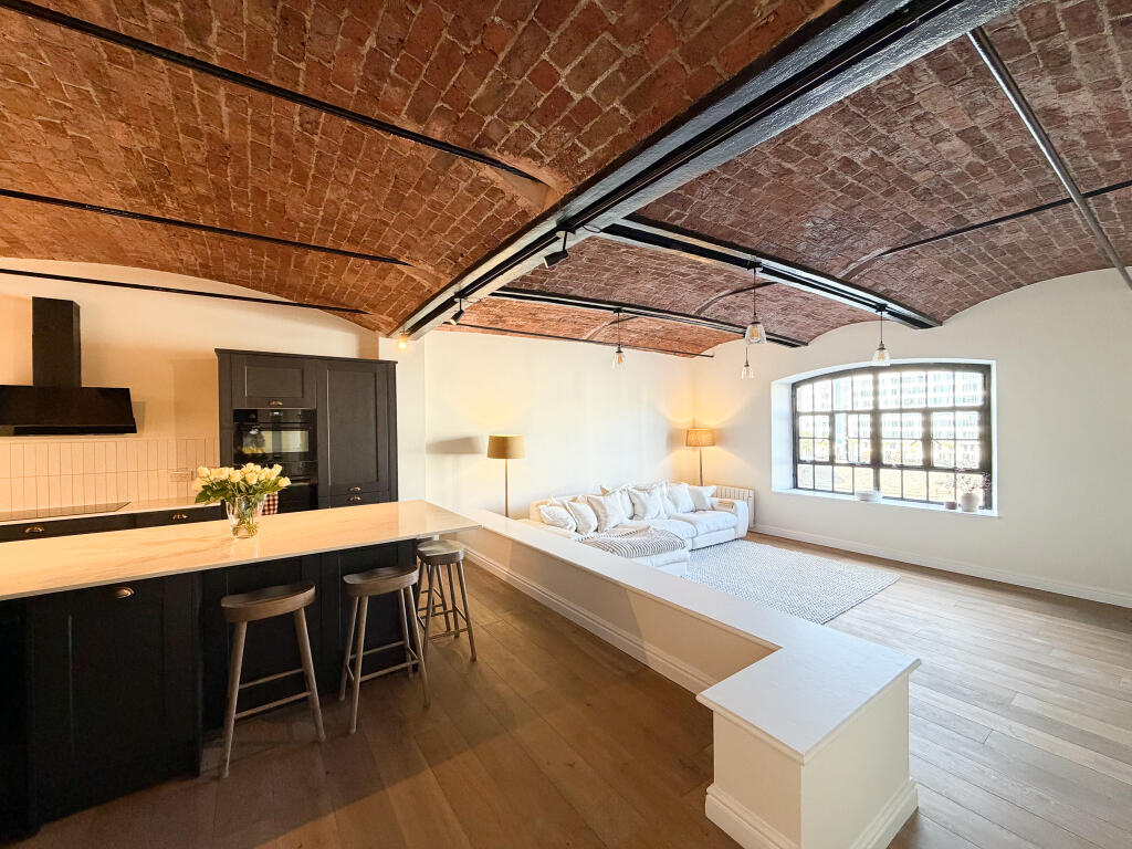 Apartment in Liverpool - View 2