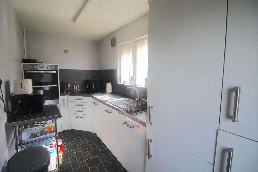Fieldhouse Road, Birmingham photo 5