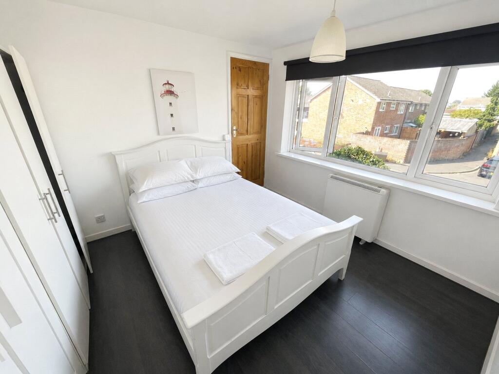 Apartment in London - View 5