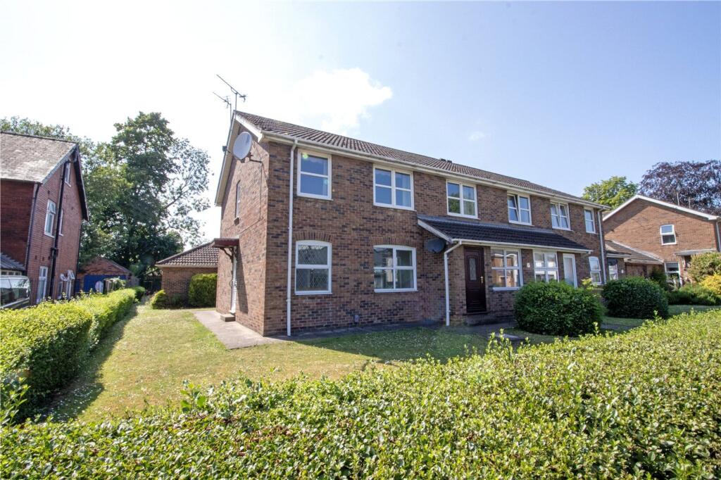 3-bed house on St. James Court, Scunthorpe, DN15, £110,000