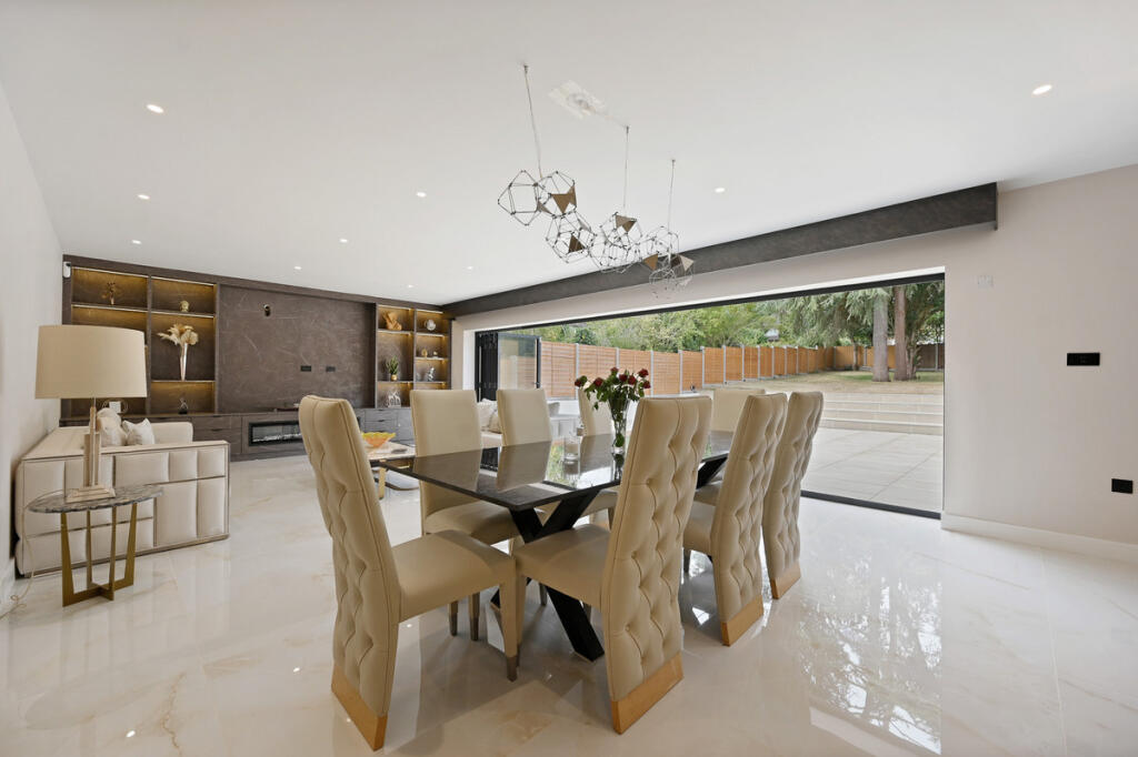 Main image of property: Links Drive, Radlett, WD7
