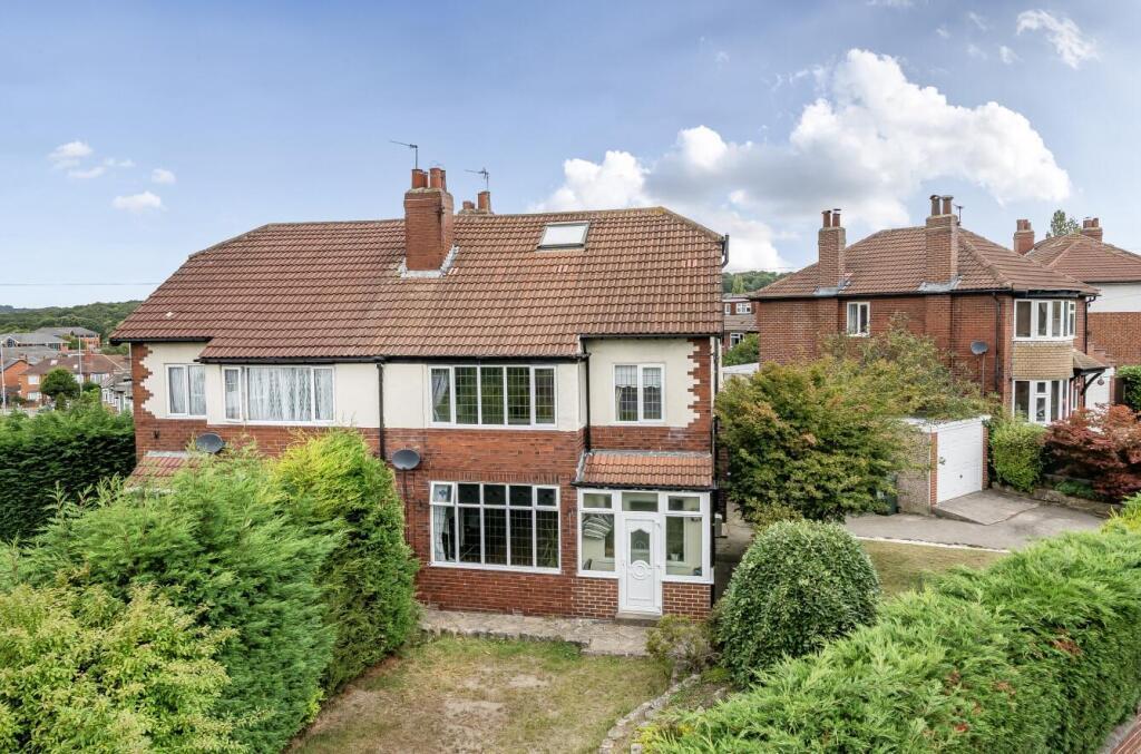 Main image of property: Wynford Avenue, Leeds