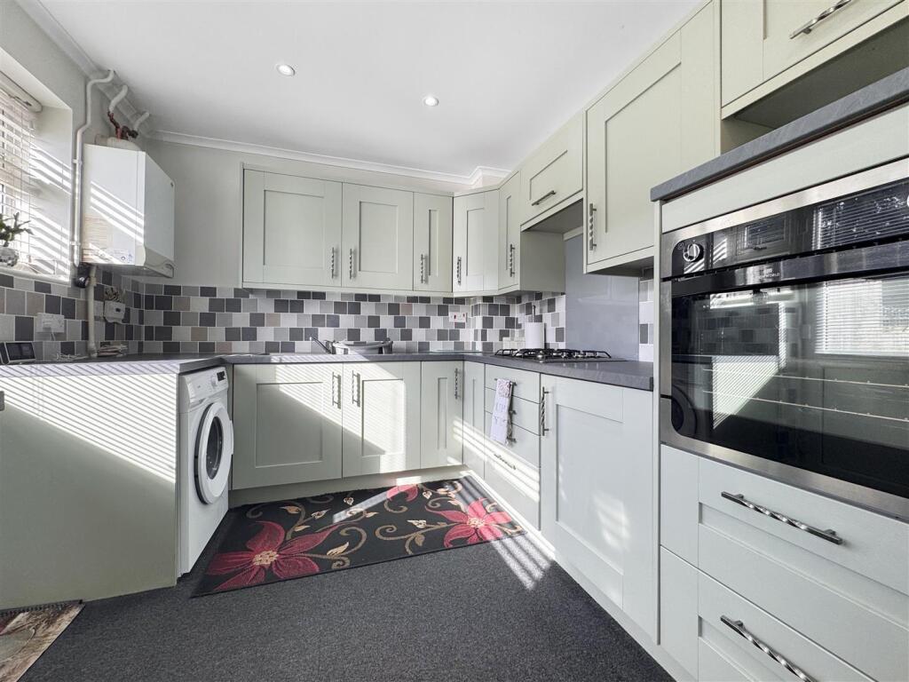 Harvest Close, Littlethorpe. photo 2