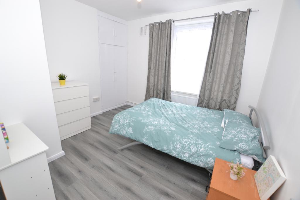 Main image of property: Speakman House, Gibraltar Walk, London, E2 7EW