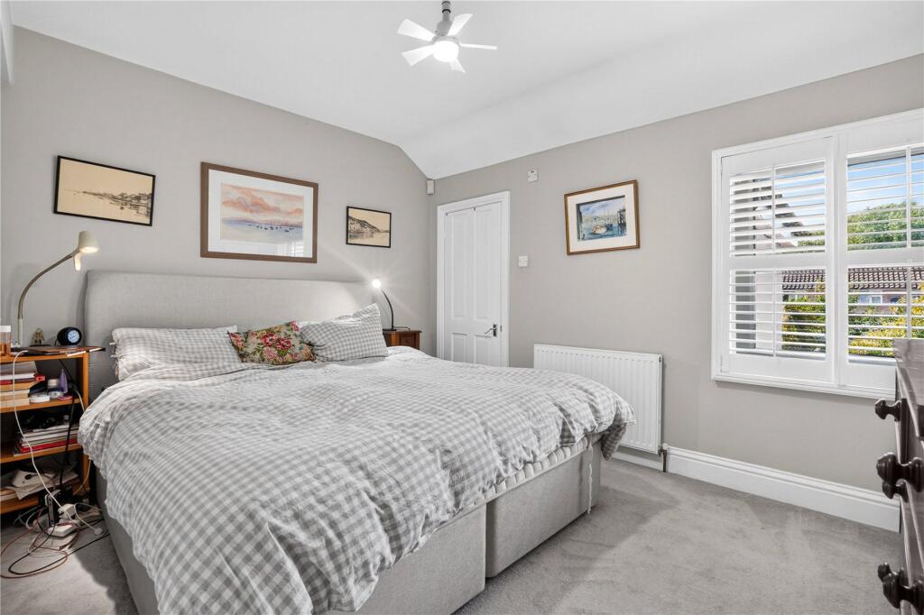 House in Guildford - View 3