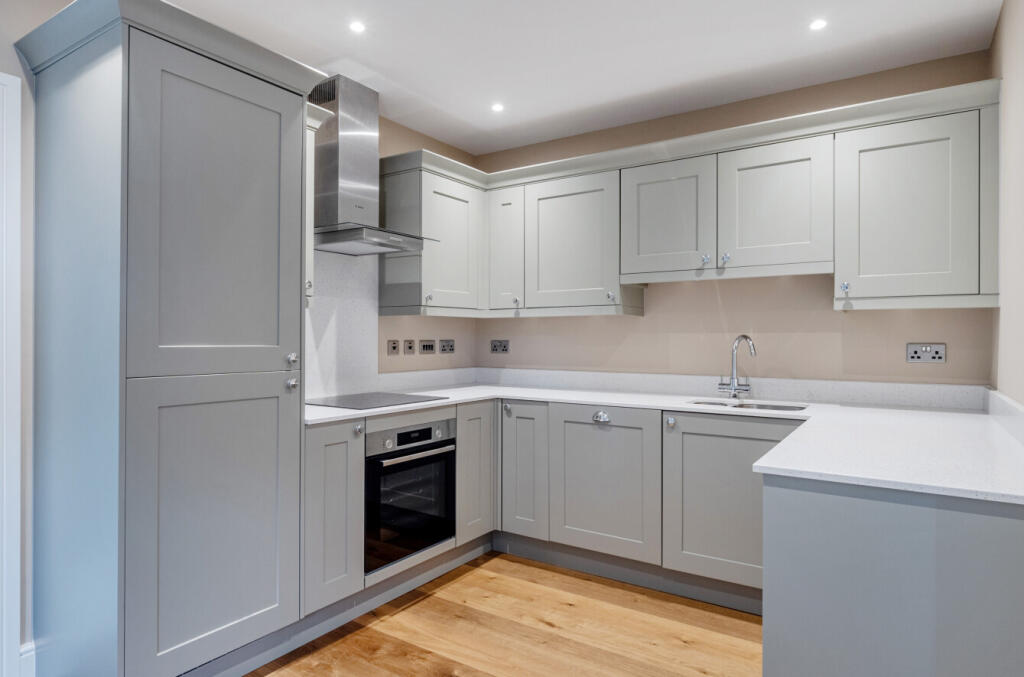 Apartment in Test Valley, West Wellow - View 4