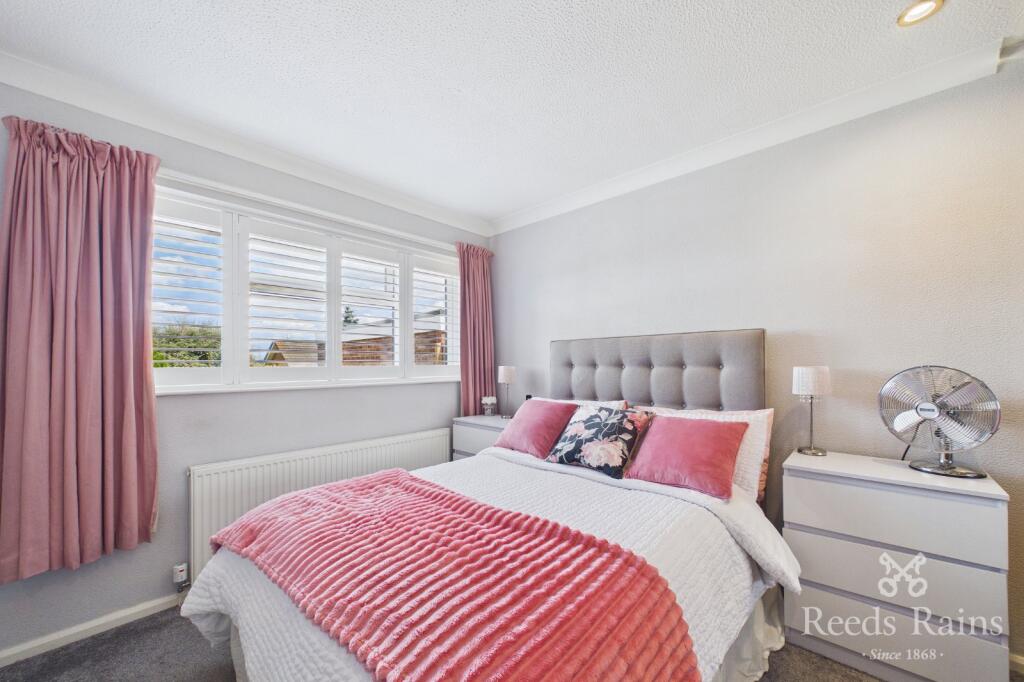 House in Rotherham, Bramley - View 5