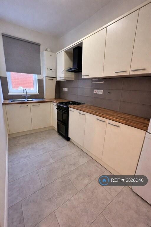 Main image of property: Wolverton, Milton Keynes, MK12