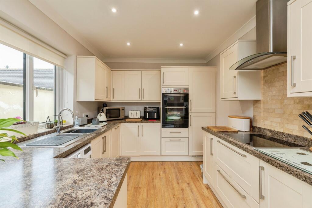 Main image of property: Two Stone Lane, Chipping Sodbury, Bristol