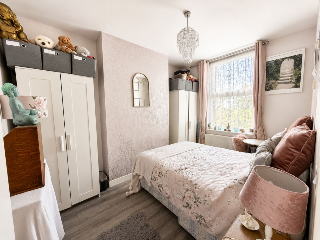 Apartment in Rother, Central, Bexhill-on-Sea - View 5