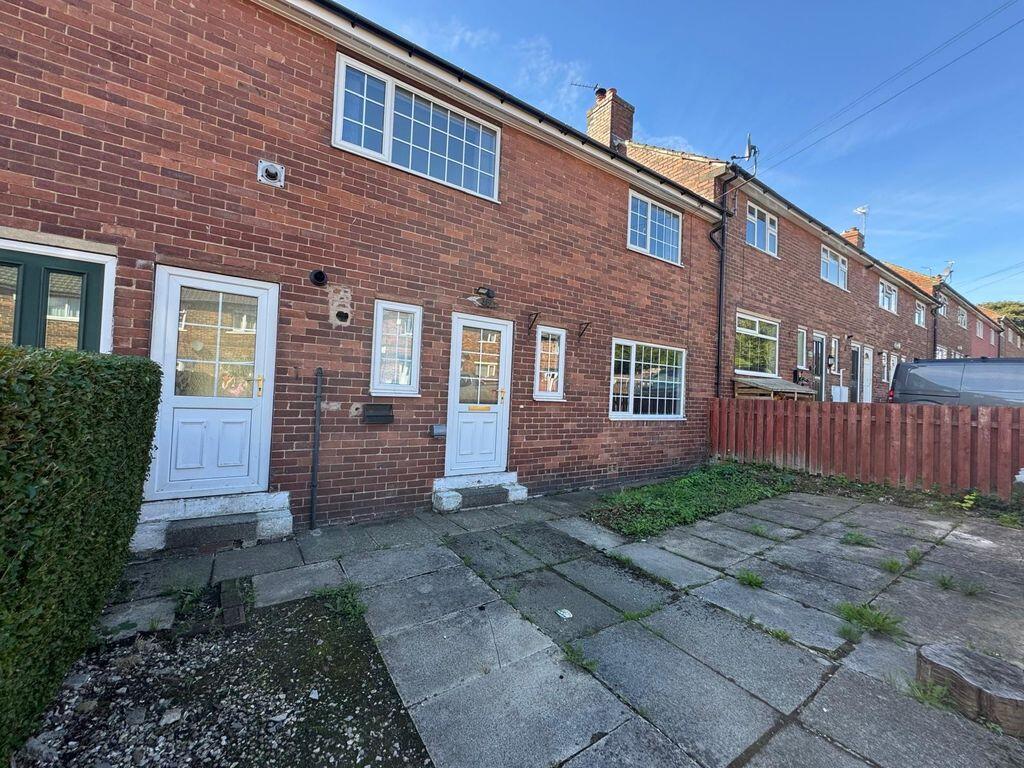 Main image of property: The Crescent, Holywell Green