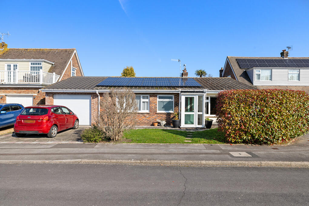 Main image of property: Singleton Close, Aldwick, Bognor Regis, West Sussex, PO21