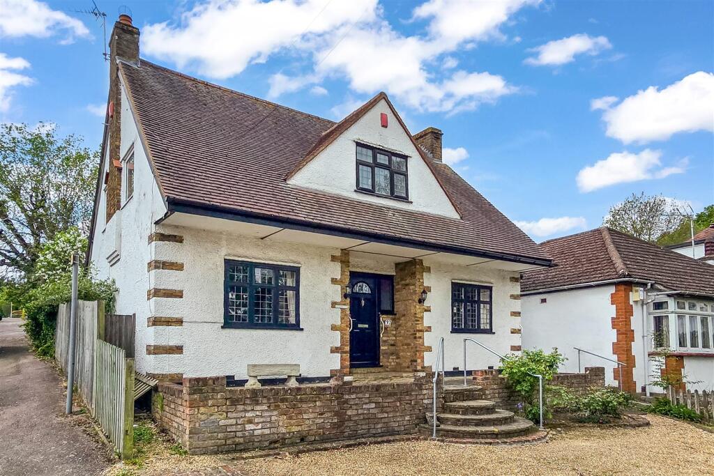 Main image of property: Tolmers Road, Cuffley