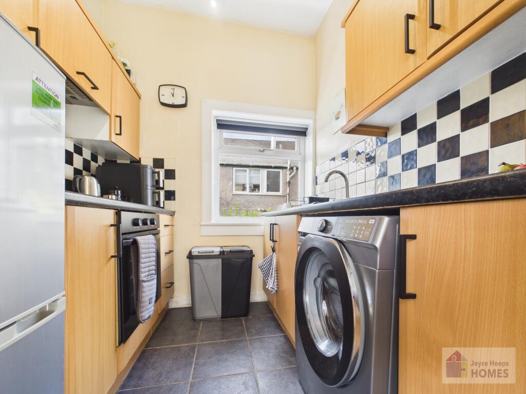 Apartment in Glasgow - More