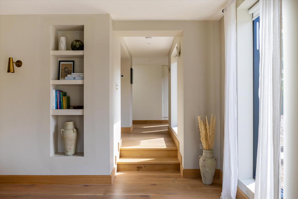 House in Test Valley, Broughton - View 4