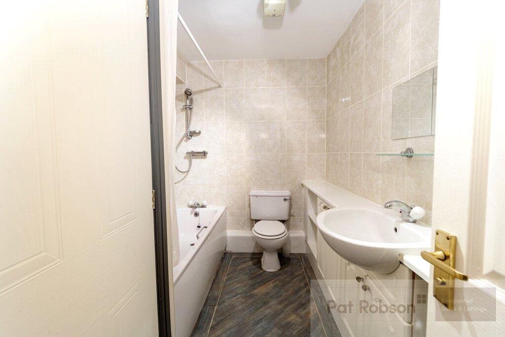 2 bedroom house for rent
