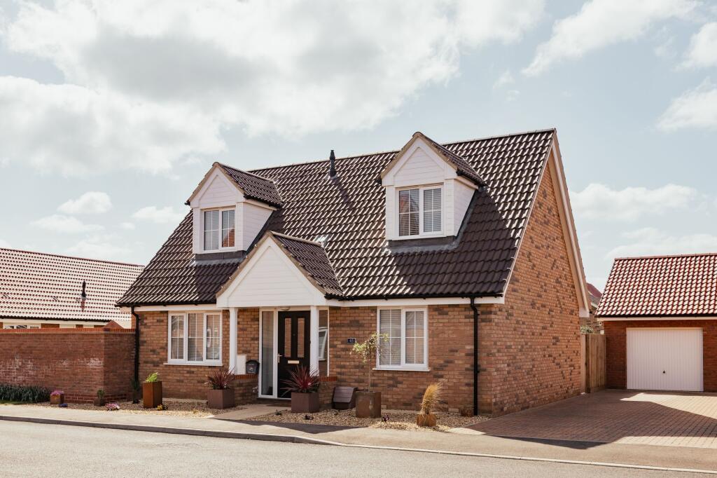 Main image of property: Desirable Home in Hunstanton