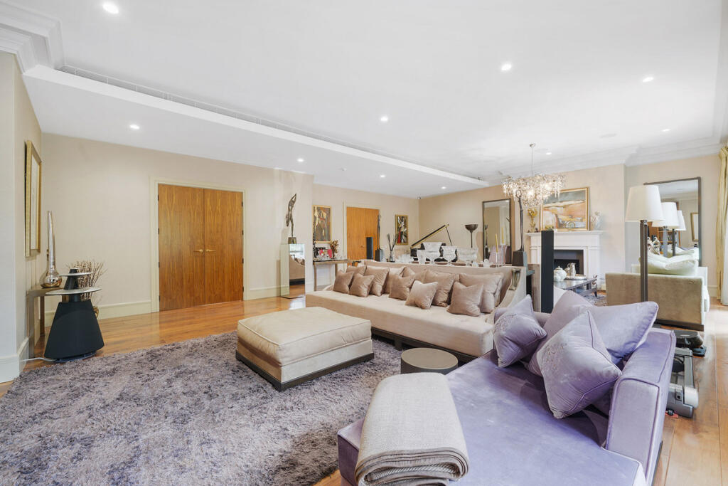 Main image of property: The Bishops Avenue, Hampstead Garden Suburb, N2