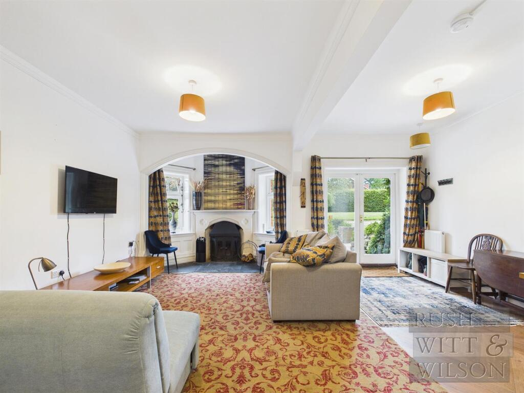 Apartment in Tonbridge - View 3