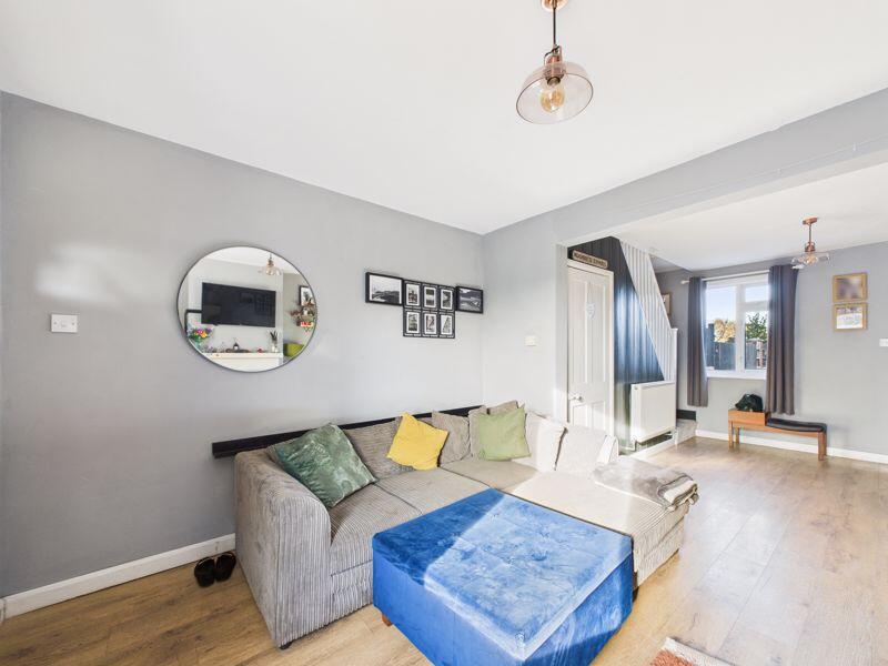Avenue Terrace, Stonehouse photo 3