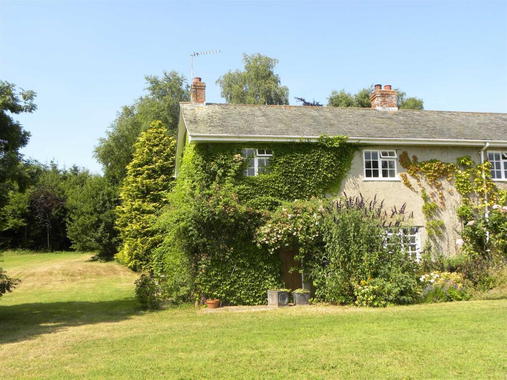 Main image of property: Thorverton